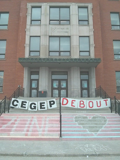 C&eacute;gep debout